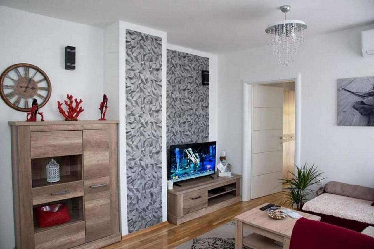 Apartmani Oaza Дарувар Экстерьер фото